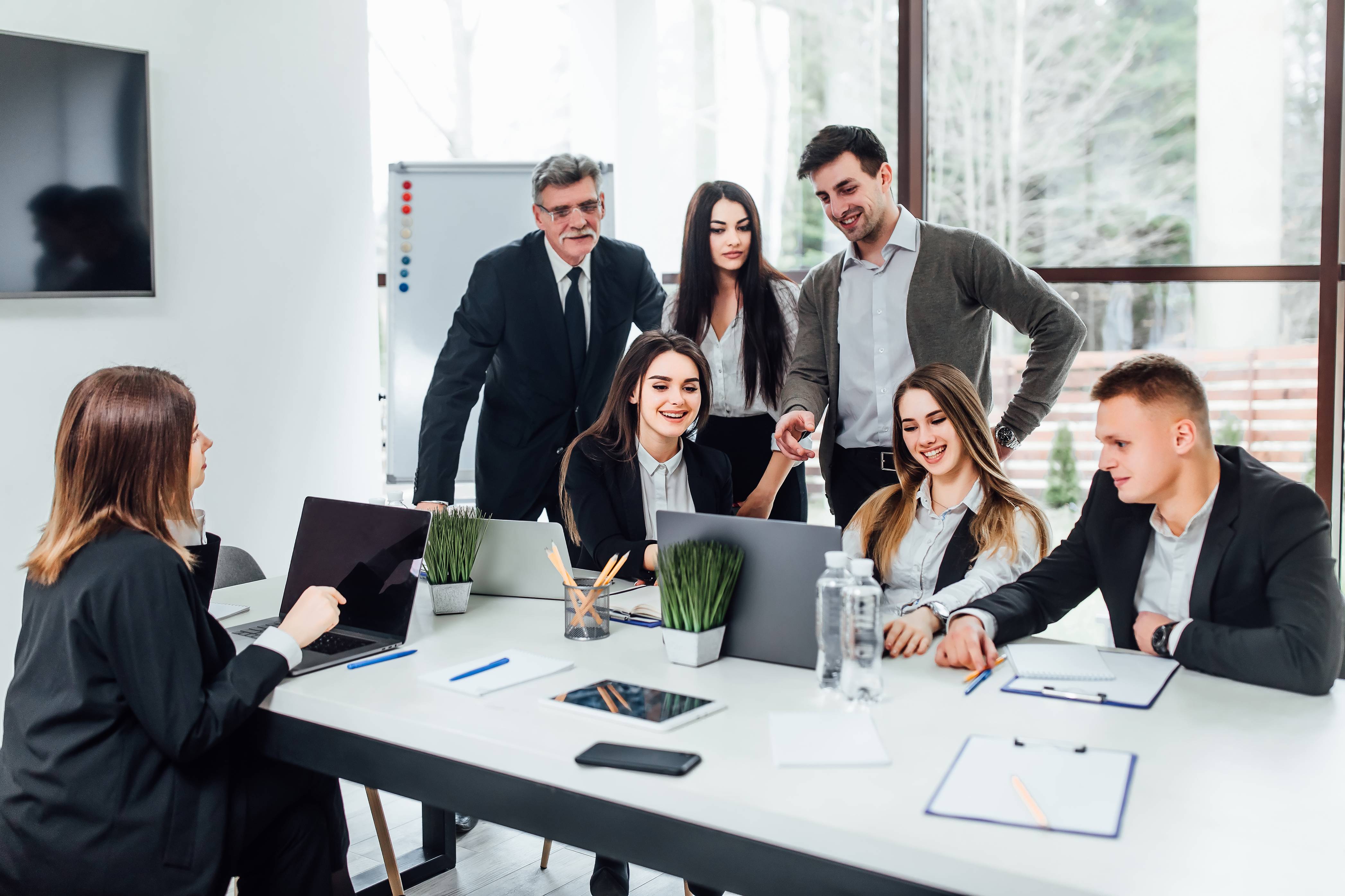 Agentic ELT for Enterprise Sales + Customer Journey Analytics on Salesforce